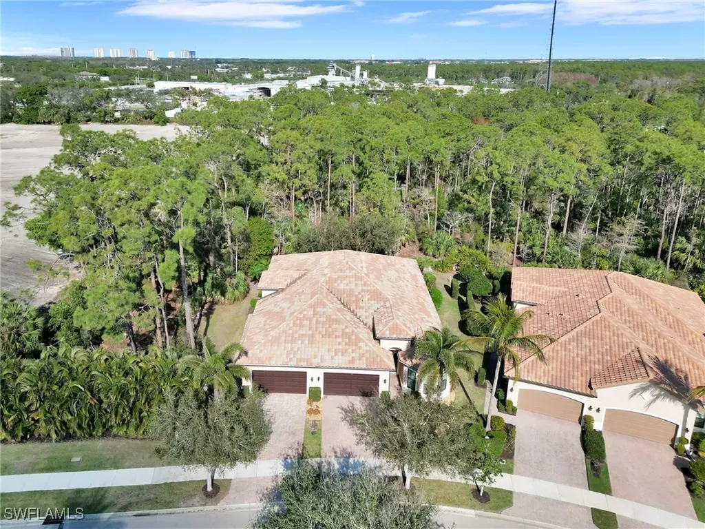9483 Isla Bella Circle Bonita Springs FL 34135