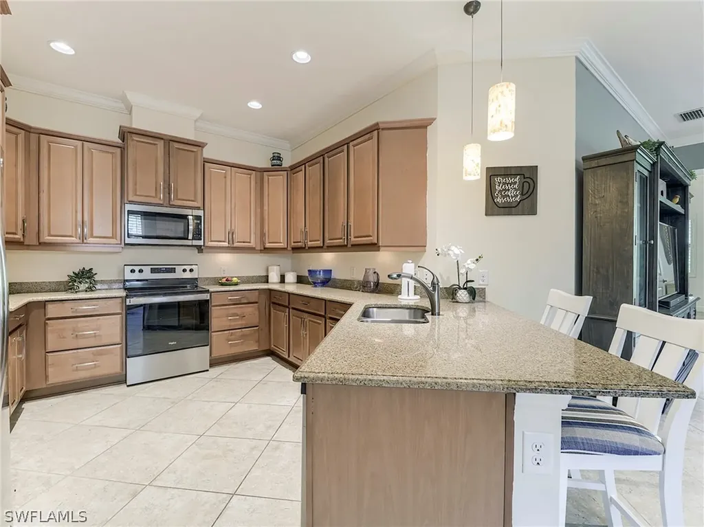 9483 Isla Bella Circle Bonita Springs FL 34135