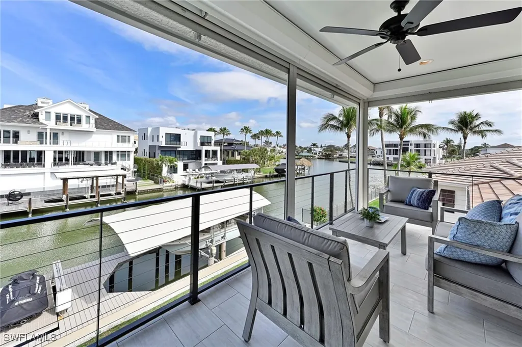 271 Bayview Avenue Naples FL 34108