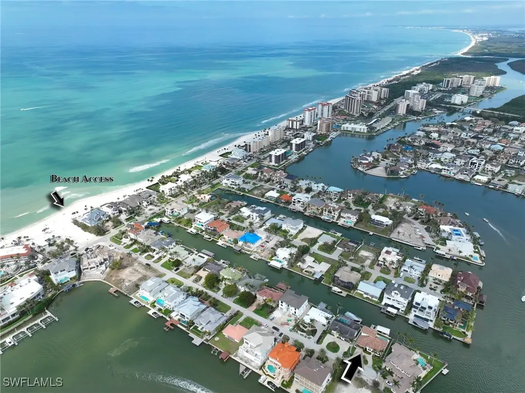 271 Bayview Avenue Naples FL 34108