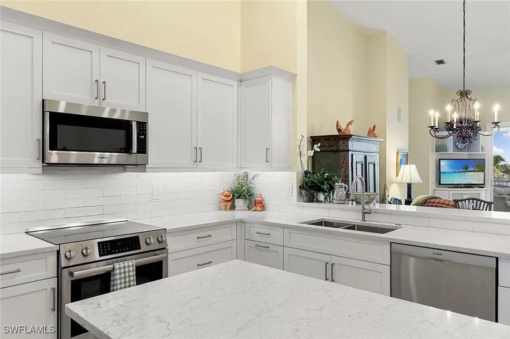 750 Bentwater Circle Naples FL 34108