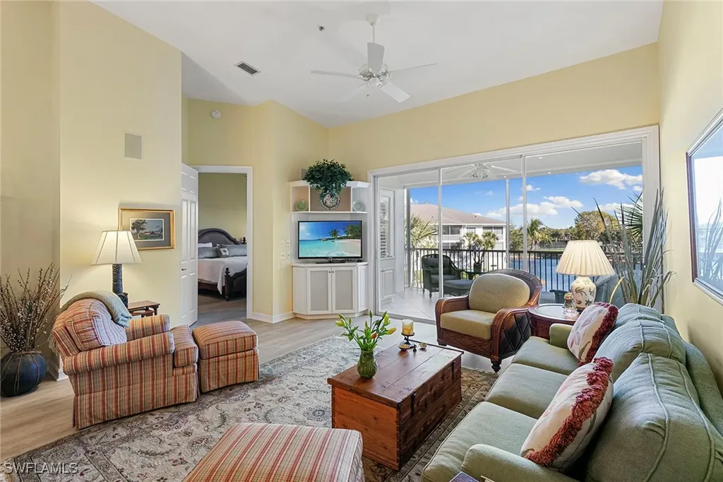 750 Bentwater Circle Naples FL 34108