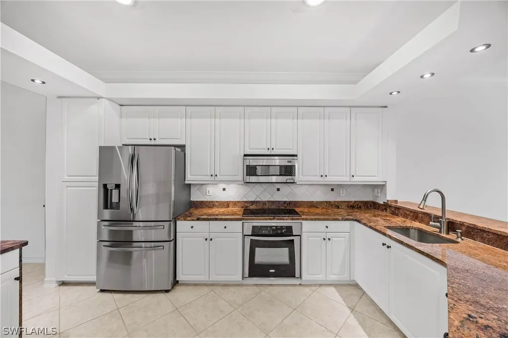 1840 Les Chateaux Boulevard Naples FL 34109