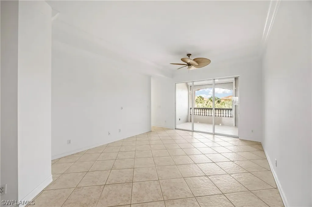 1840 Les Chateaux Boulevard Naples FL 34109