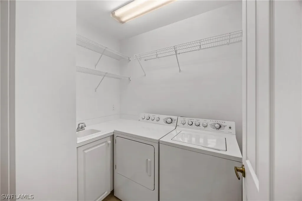 1840 Les Chateaux Boulevard Naples FL 34109