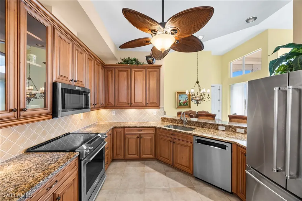 1520 Clermont Drive Naples FL 34109