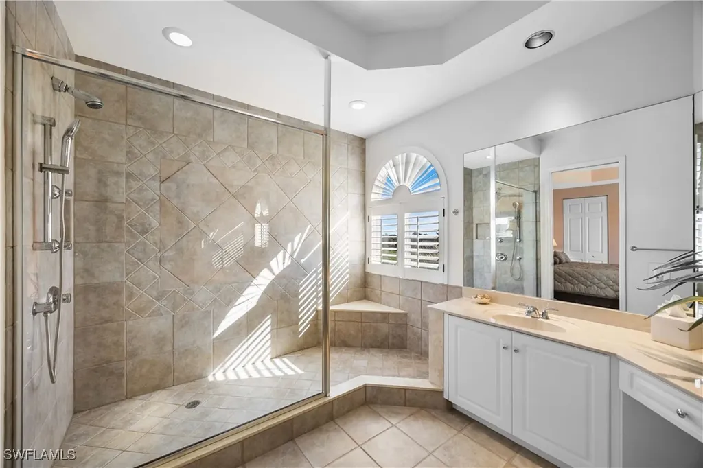 1520 Clermont Drive Naples FL 34109