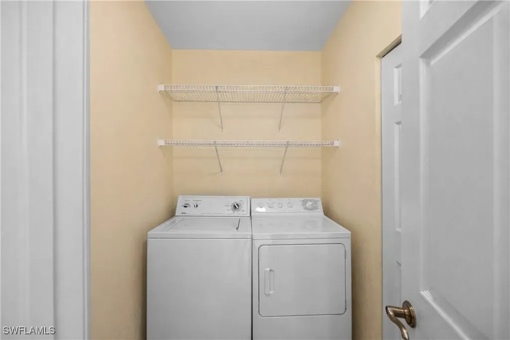 1520 Clermont Drive Naples FL 34109