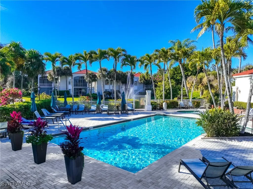 1520 Clermont Drive Naples FL 34109