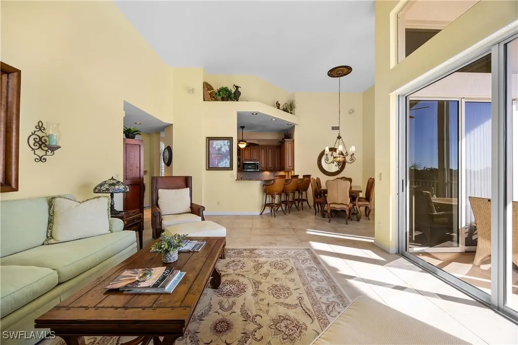 1520 Clermont Drive Naples FL 34109