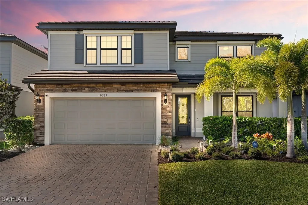 10363 Ventana Lane Naples FL 34120