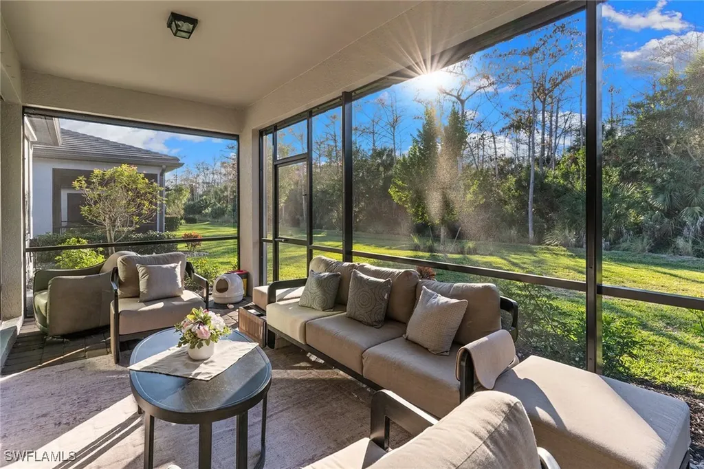 10363 Ventana Lane Naples FL 34120