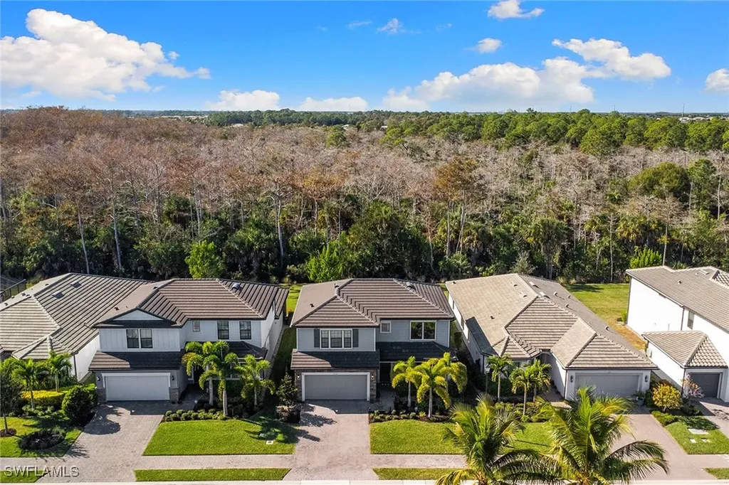 10363 Ventana Lane Naples FL 34120