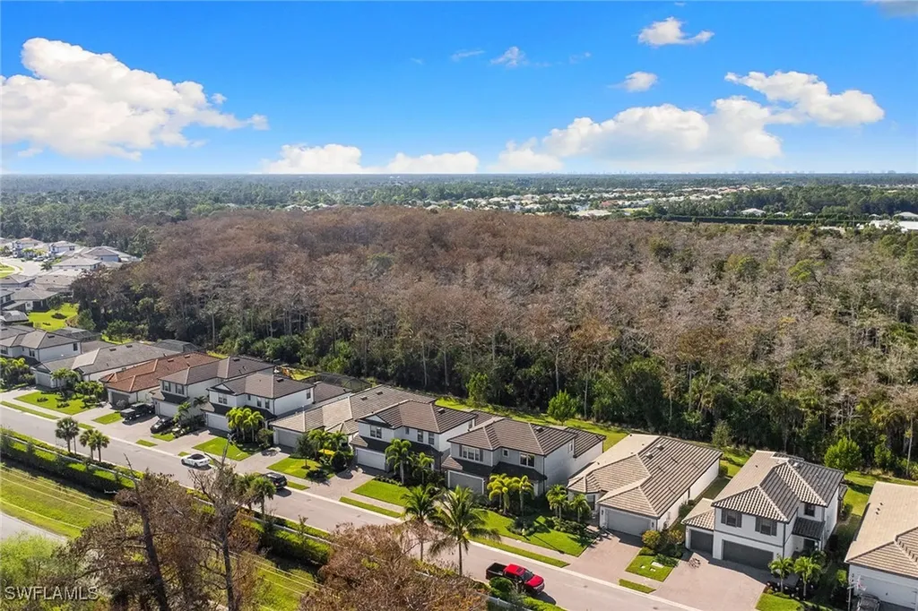 10363 Ventana Lane Naples FL 34120