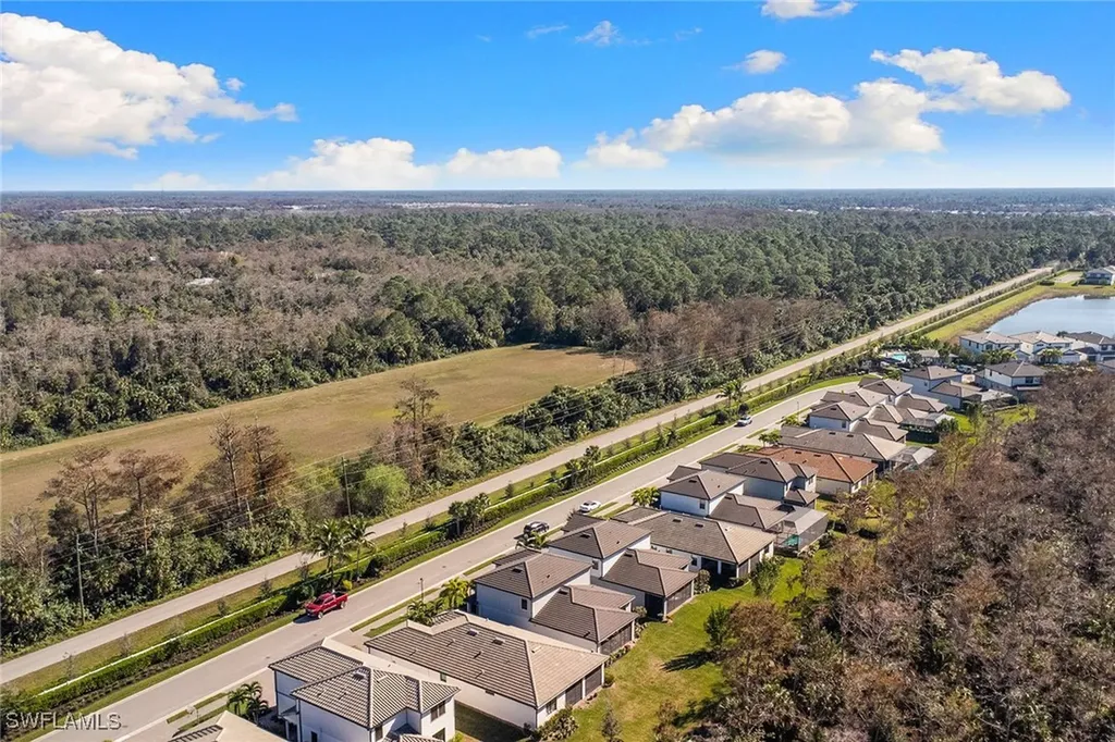 10363 Ventana Lane Naples FL 34120