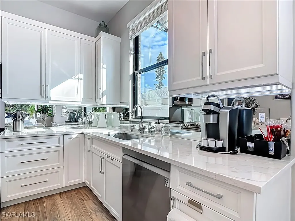 828 100th Avenue N Naples FL 34108