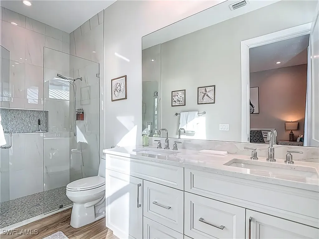 828 100th Avenue N Naples FL 34108