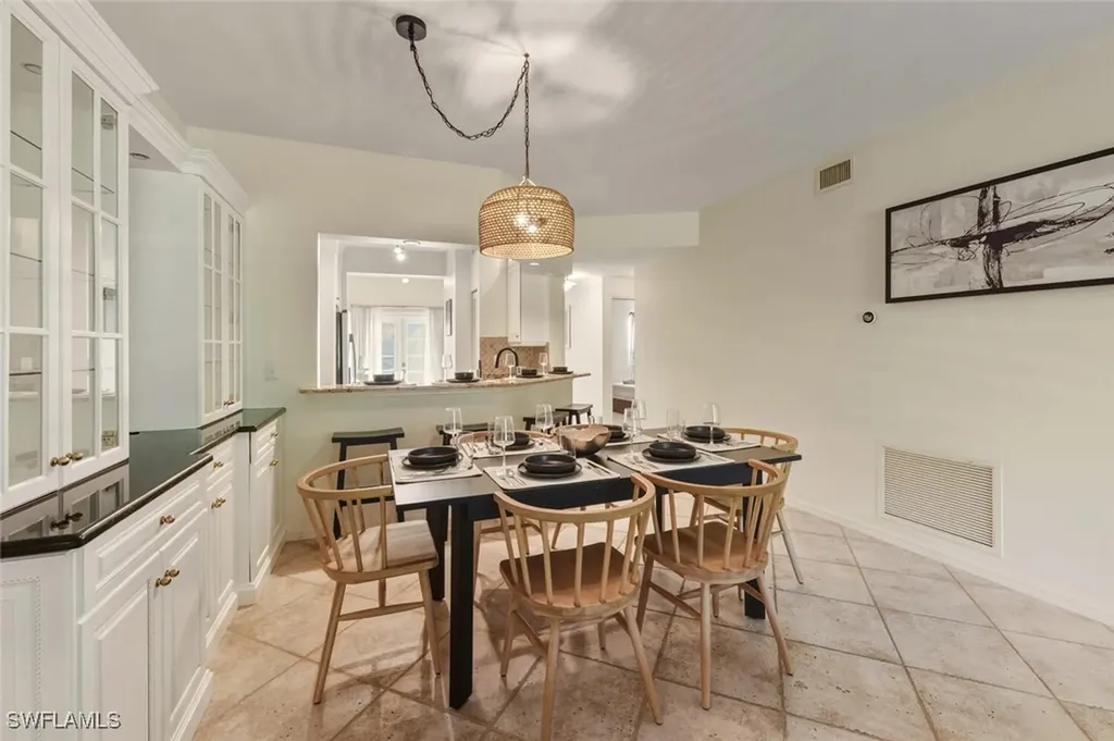 871 Tanbark Drive Naples FL 34108