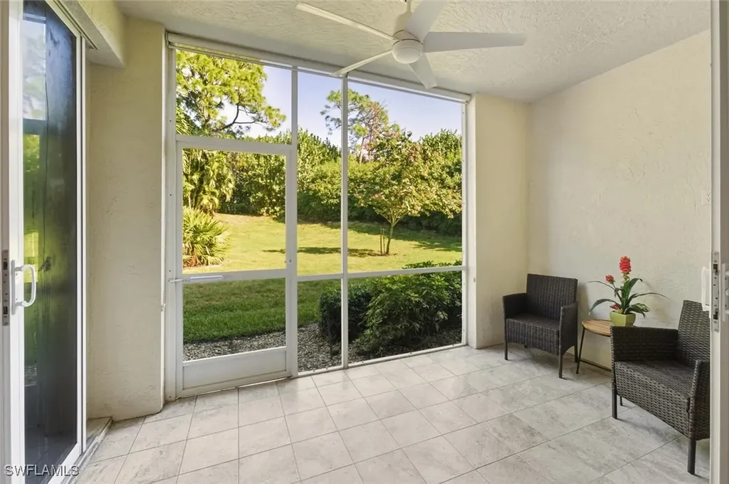 871 Tanbark Drive Naples FL 34108
