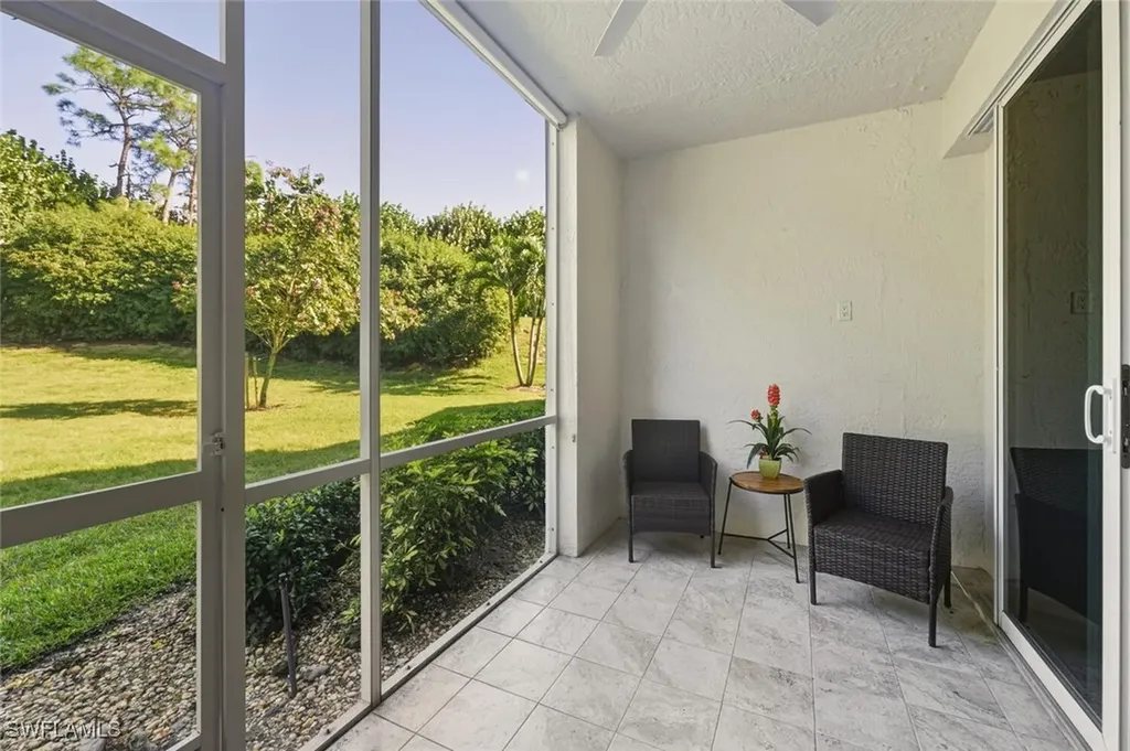 871 Tanbark Drive Naples FL 34108