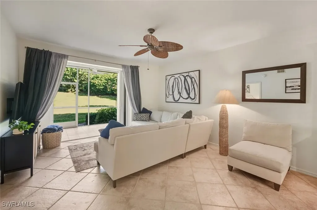 871 Tanbark Drive Naples FL 34108