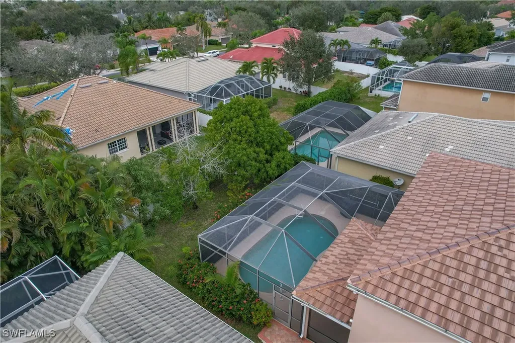 8271 Laurel Lakes Way Naples FL 34119
