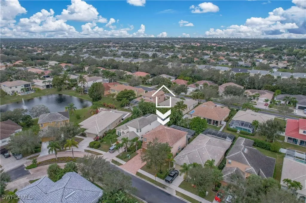 8271 Laurel Lakes Way Naples FL 34119