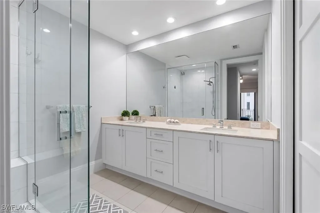 1030 3rd Avenue S Naples FL 34102