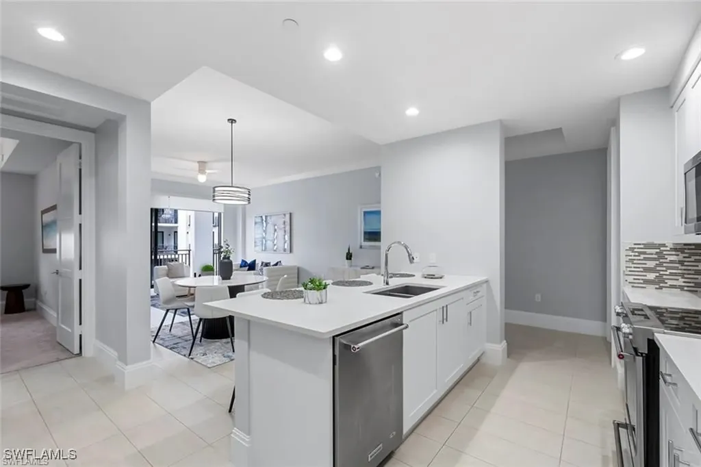 1030 3rd Avenue S Naples FL 34102