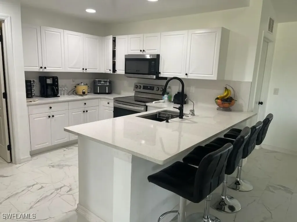 3914 NW 33rd Avenue Cape Coral FL 33993
