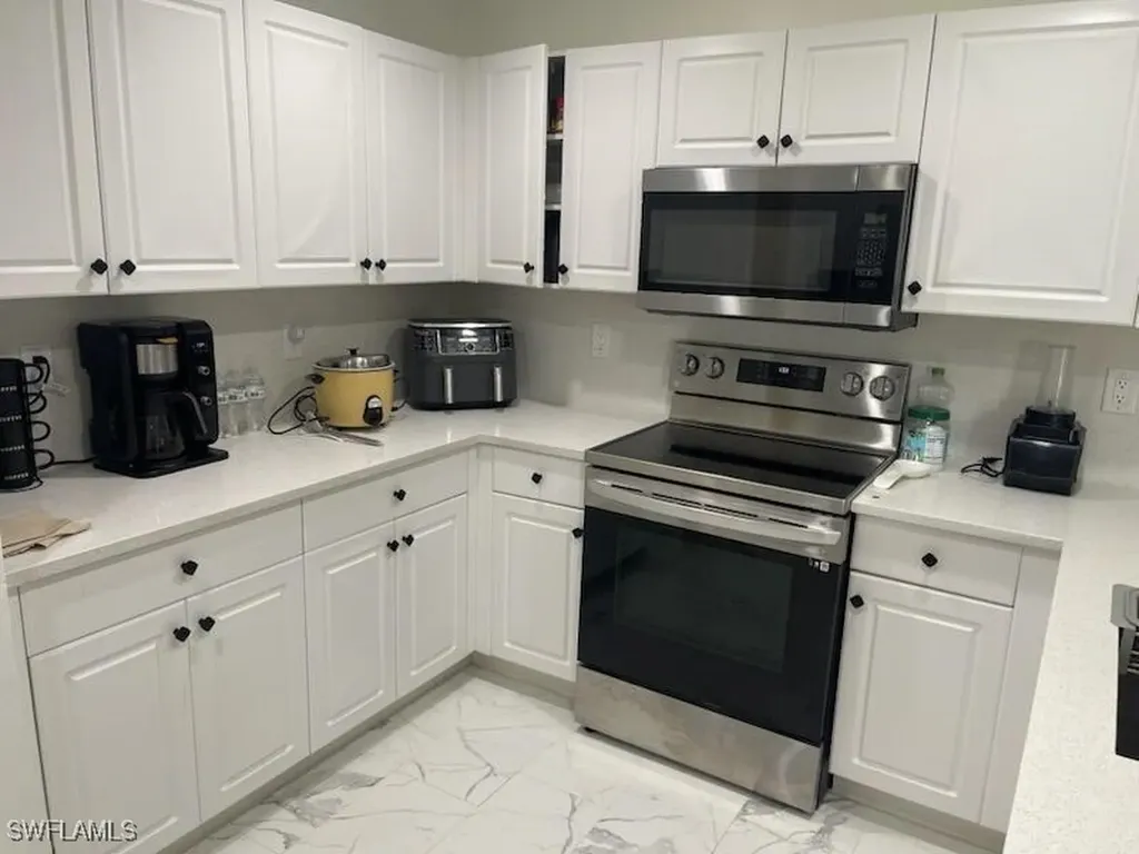 3914 NW 33rd Avenue Cape Coral FL 33993