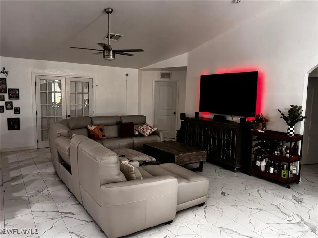 3914 NW 33rd Avenue Cape Coral FL 33993