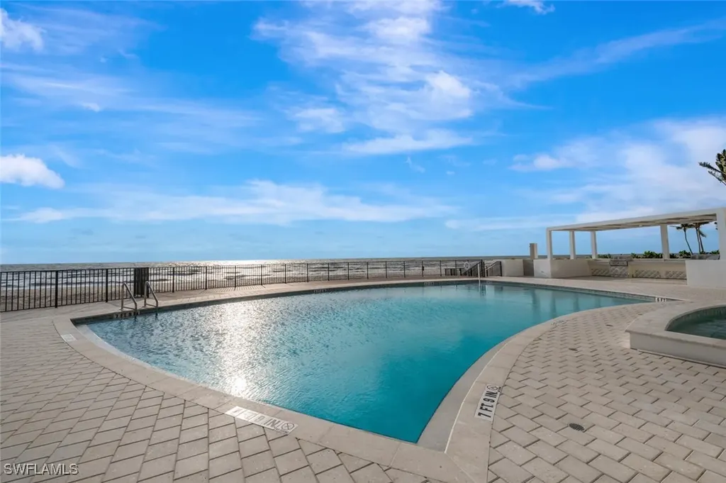 2378 Gulf Shore Boulevard N Naples FL 34103