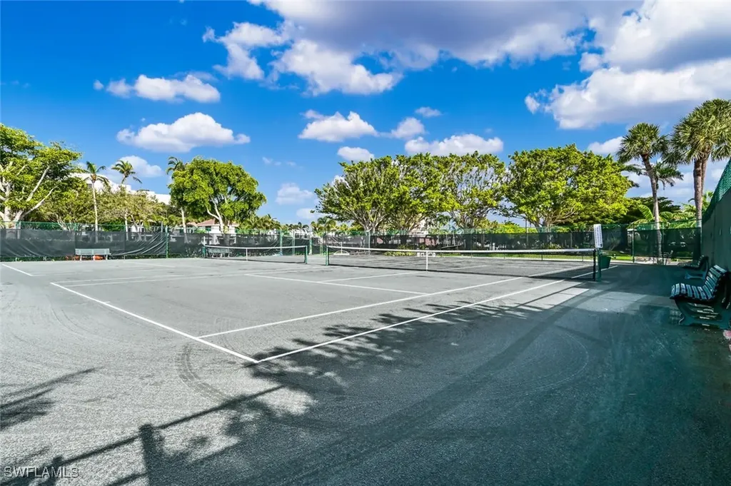 2378 Gulf Shore Boulevard N Naples FL 34103