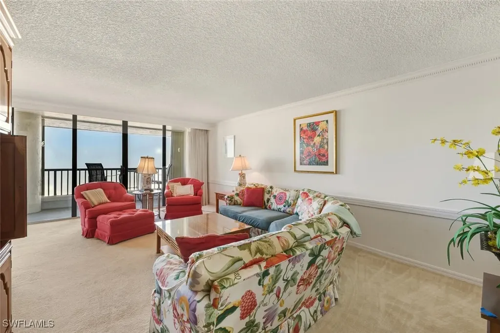 2378 Gulf Shore Boulevard N Naples FL 34103