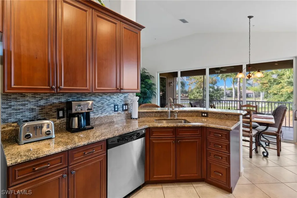 6693 Alden Woods Circle Naples FL 34113