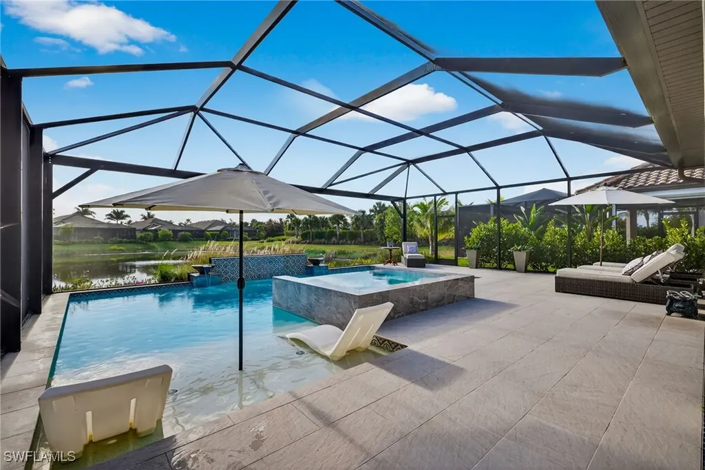 15144 Pescara Street Naples FL 34114