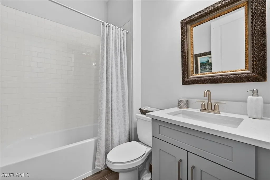 15144 Pescara Street Naples FL 34114