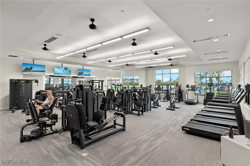 15144 Pescara Street Naples FL 34114