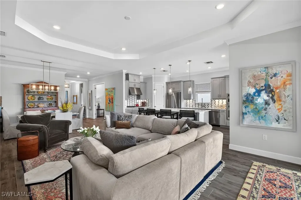 15144 Pescara Street Naples FL 34114