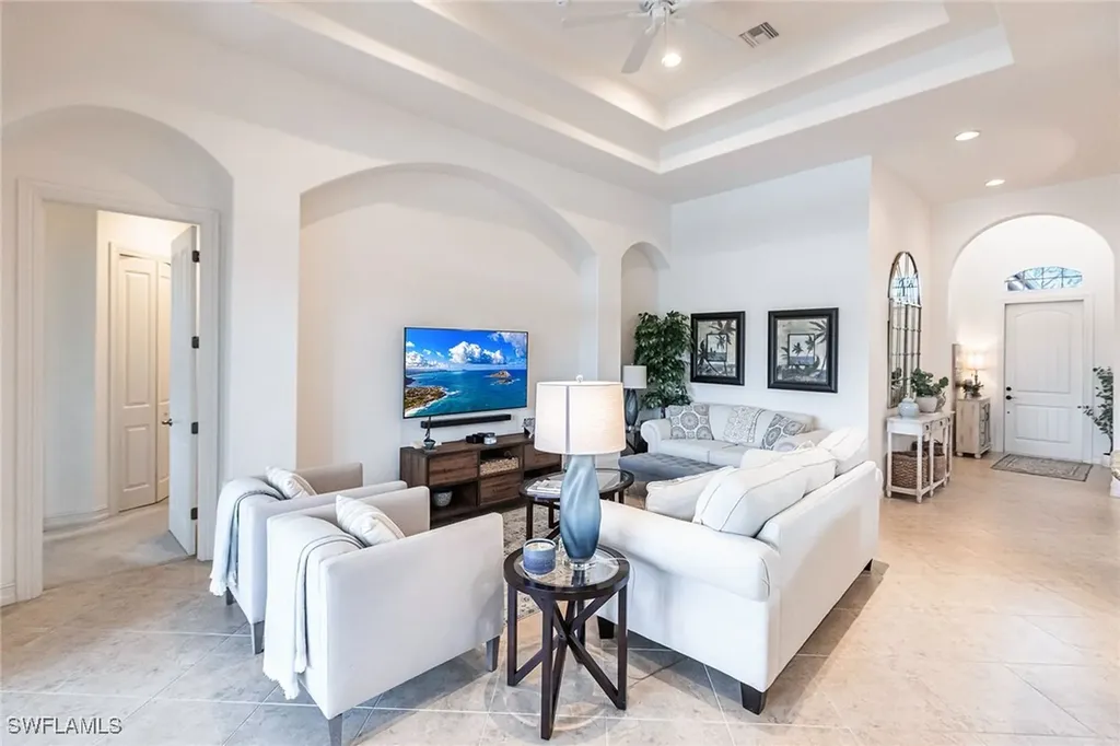 7863 Valencia Court Naples FL 34113
