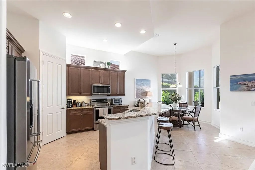7863 Valencia Court Naples FL 34113