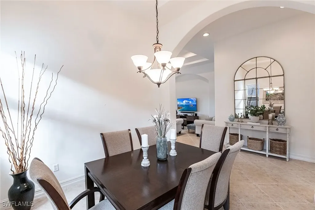7863 Valencia Court Naples FL 34113