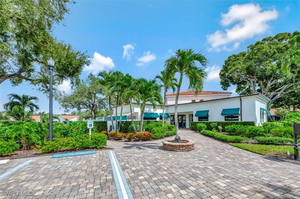 583 Beachwalk Circle Naples FL 34108