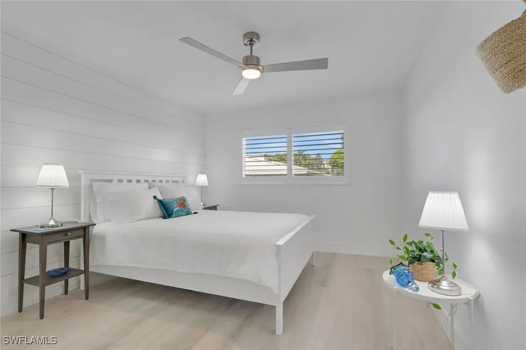 2100 Gulf Shore Boulevard N Naples FL 34102