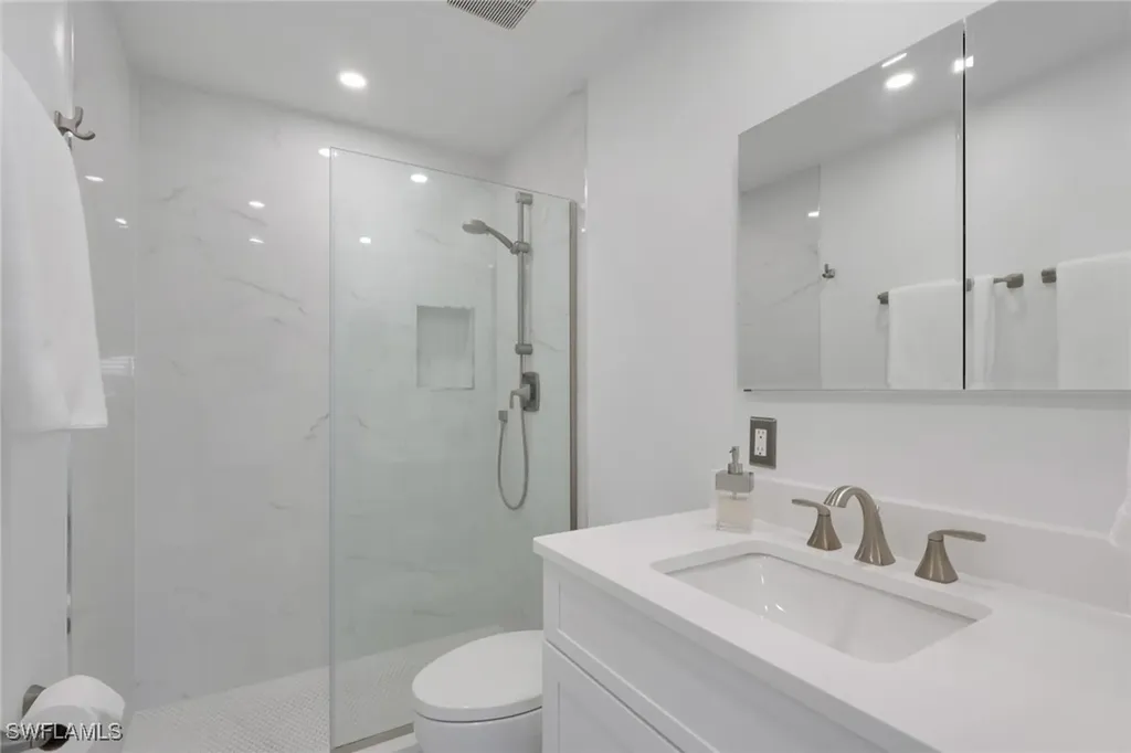 2100 Gulf Shore Boulevard N Naples FL 34102