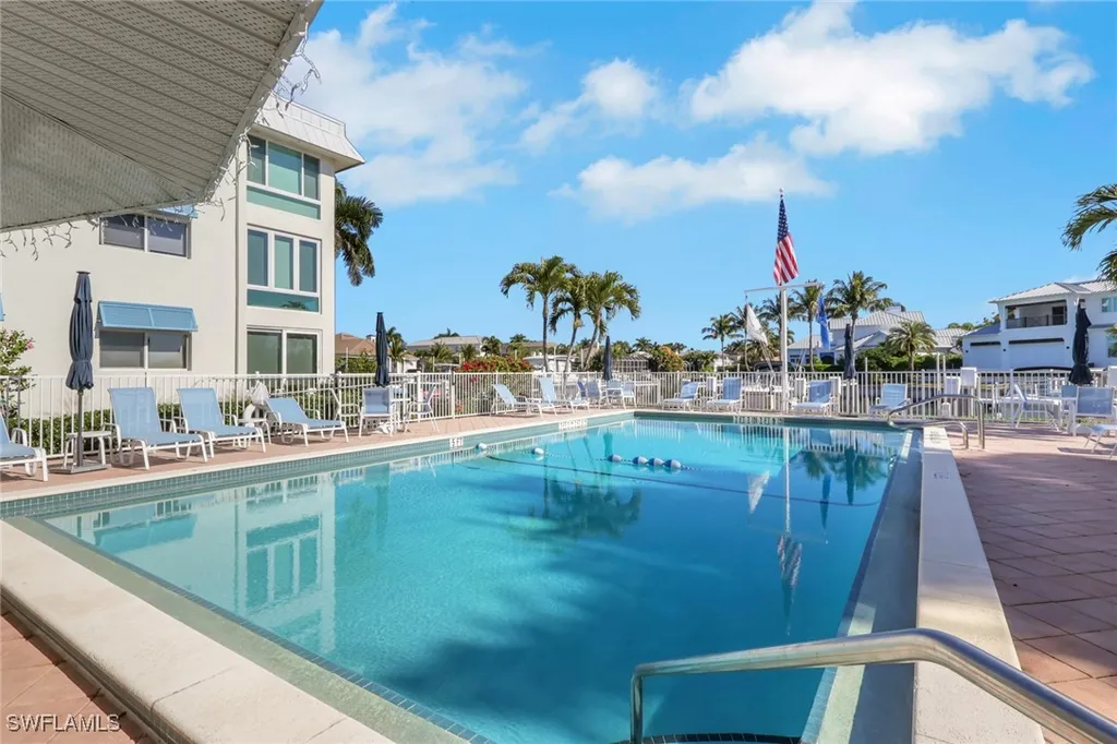 2100 Gulf Shore Boulevard N Naples FL 34102