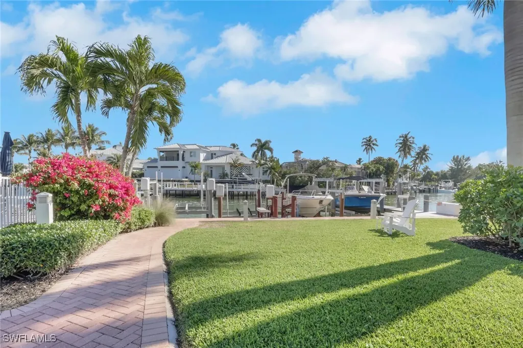 2100 Gulf Shore Boulevard N Naples FL 34102