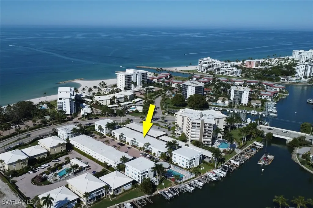 2100 Gulf Shore Boulevard N Naples FL 34102