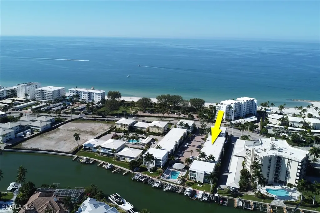 2100 Gulf Shore Boulevard N Naples FL 34102